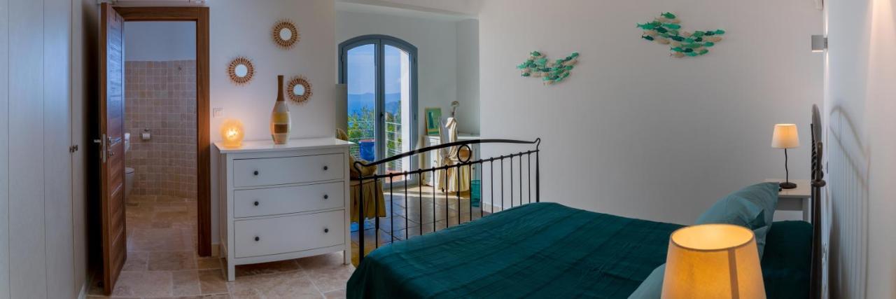Vistazur Luxueux Appartement Avec Terrasse Et Piscine Rayol-Canadel-sur-Mer Exterior photo